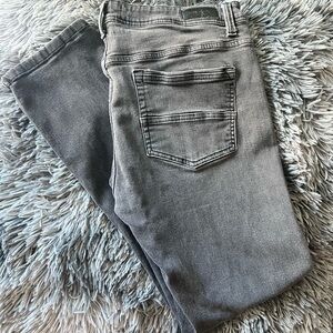 Kenneth Cole Black Distressed Slim Fit Jeans – Size 36x32